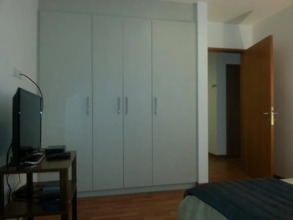 Suites Metropoli Edificio Torino Quito 0*,  Ecuador